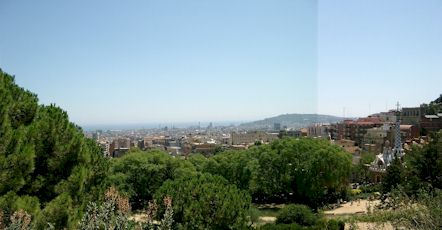 Ein Blick auf Barcelona aus dem Park Gell